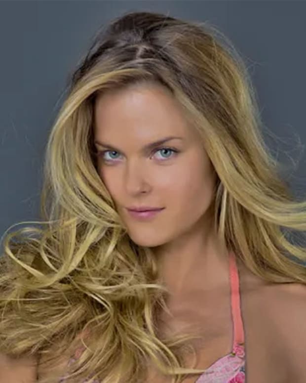 Shannan Click
